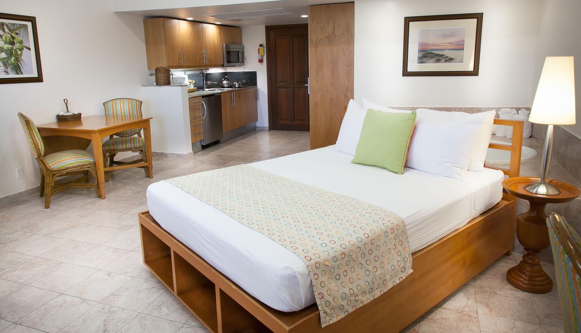 The Marlin At Taino Beach Resort Freeport Exteriör bild
