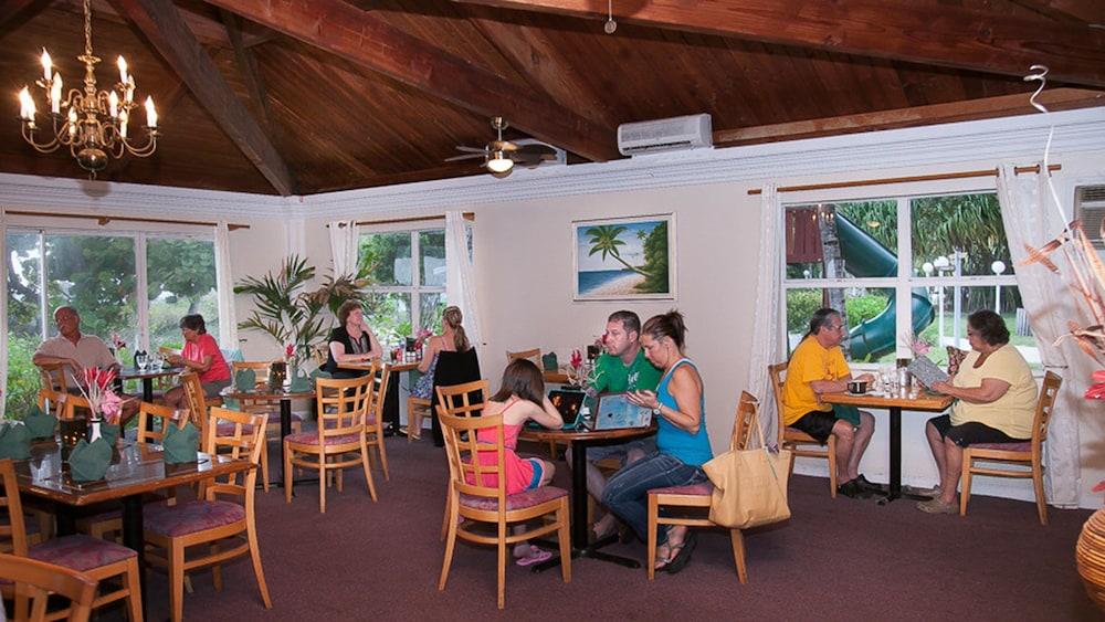 The Marlin At Taino Beach Resort Freeport Exteriör bild