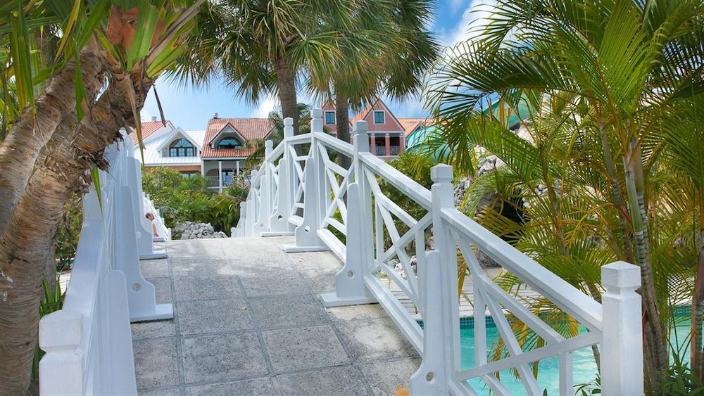 The Marlin At Taino Beach Resort Freeport Exteriör bild
